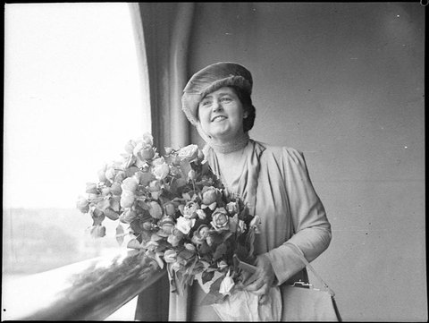 Lotte Lehmann arrival from America by Monterey, 1939