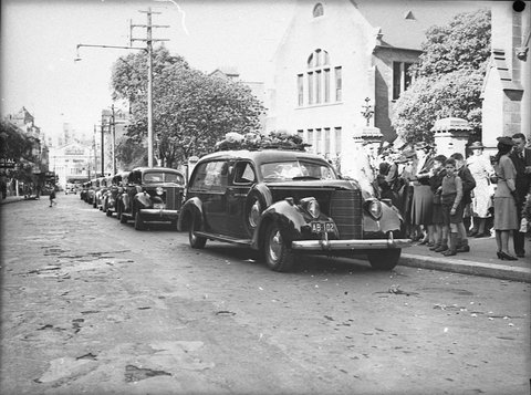 Medcalf funeral, 1945
