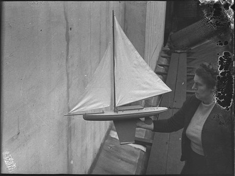 Model yachts, 1948