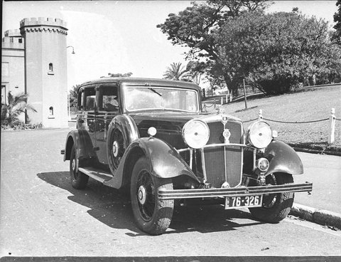 Morris Isis car taken for Telegraph classified ads Mr Williams, 1936