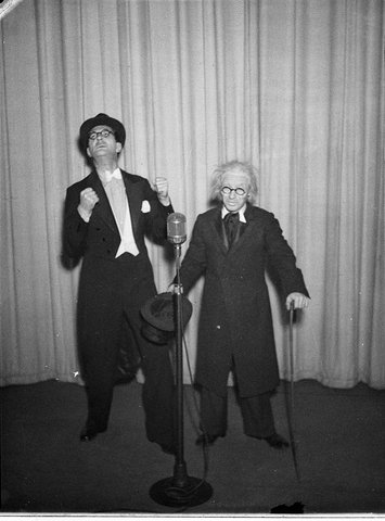 Mr Cecil Scott Mr Reg Courtney radio station 2UW, 1944