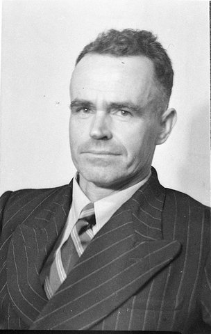 Mr Short, 1948