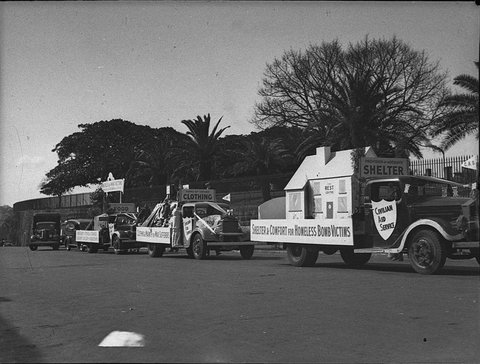 National Displays lorries Mr Wilson, 1943