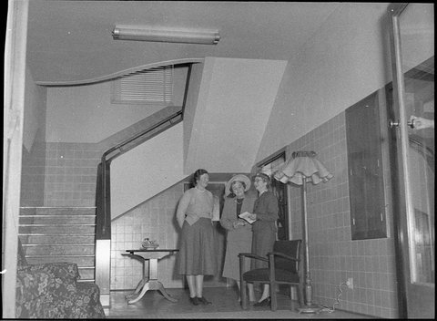 New hostel at Merewether, 1954