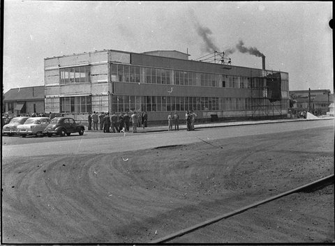 New offices at Lysaghts, 1957