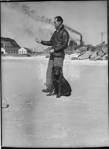Nobbys beach and breakwater, 1956