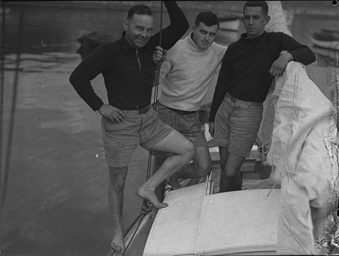 Nossiters yacht returned, c. 1943