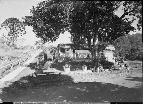 Persian Inn taken for Mr TeasdaleSmith, 1950