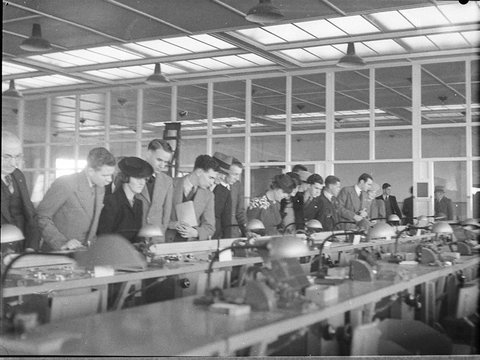 Presentation of certificates at AWA works Mr Flemming, 1944