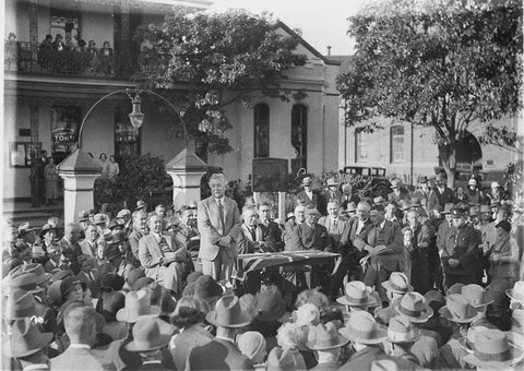 Prime Minister Joe Lyons makes election speech at a suburban Town Hall, 1930s