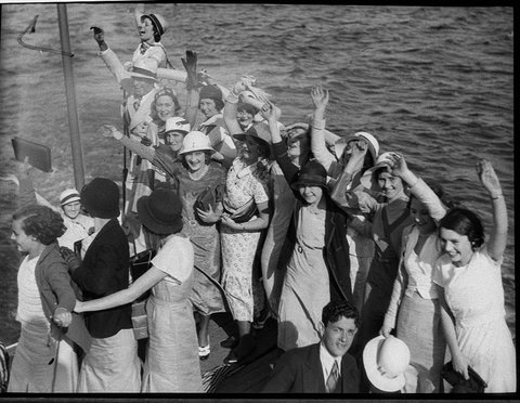 Queen of Harbour, 1925–57