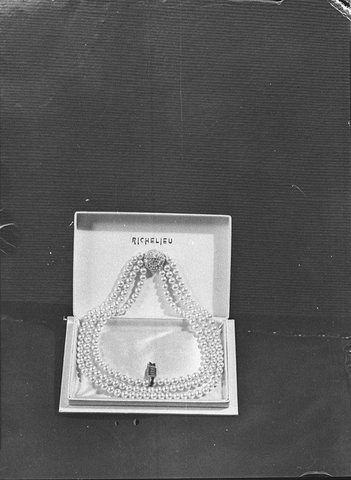 Richelieu pearls, 1940
