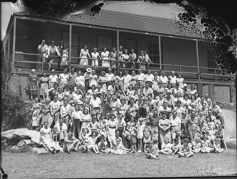 Rodd Island picnic, 1948