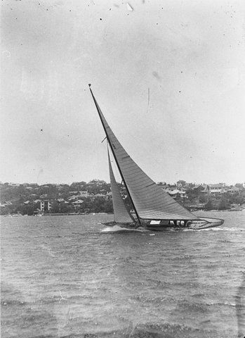 Sailcloth 9, 1930s