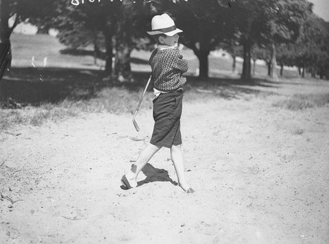 Schoolboy golfer at Moore Park, c. 1929