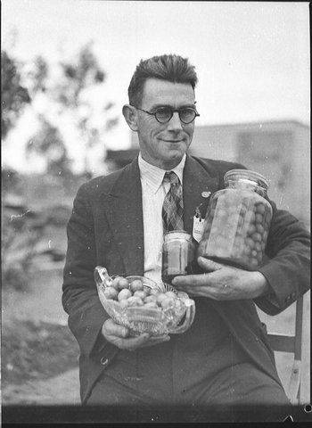 Show at Hammondville, 1937