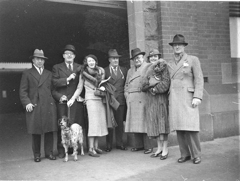 Some of the cast of Collits Inn, 1934