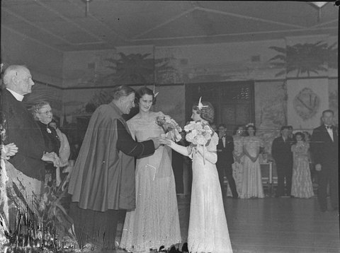 St Brigids debutantes, 1939