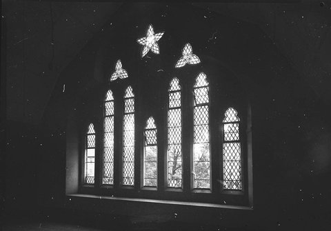 Stained glass windows, 1945
