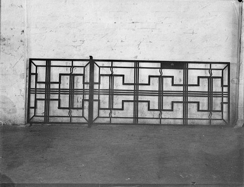 Steel gate, 1941