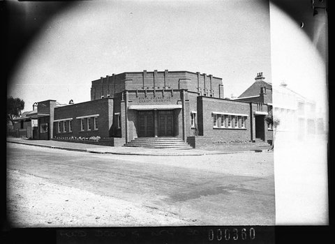 The corner building Chapel of the Sixth Church of Christ Scientist Kogarah for Building Publishing Co, 1939