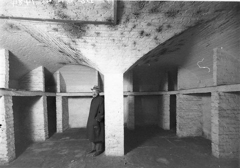 The crypt a bearded man in picture, 1930s
