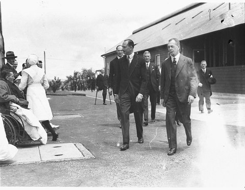 Visit to Prince of Wales Hospital, 1934