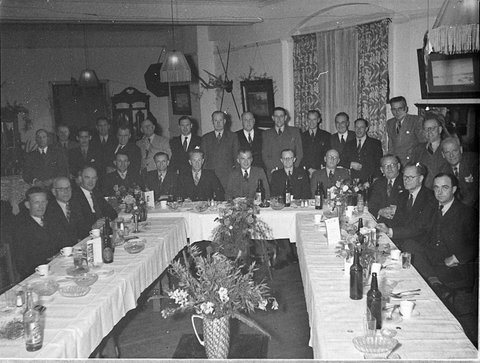 Western Suburbs Cinemas theatre managers, 1944