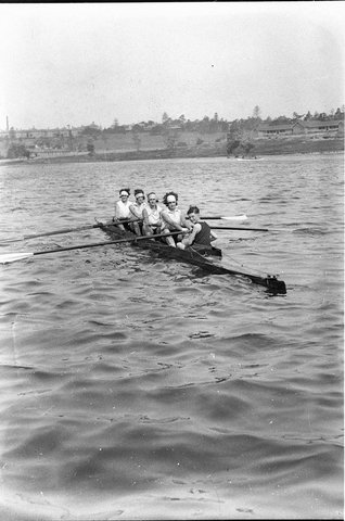 Womens fours unidentified winners, 1930s