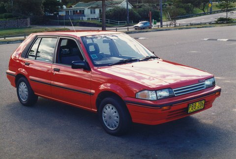 1988 Holden Astra (LD) SLX hatchback