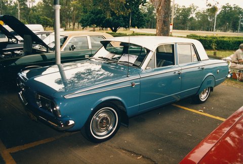 Chrysler Valiant AP6, 1998