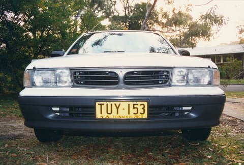 1995 Mitsubishi Magna (TS) Executive V6 sedan