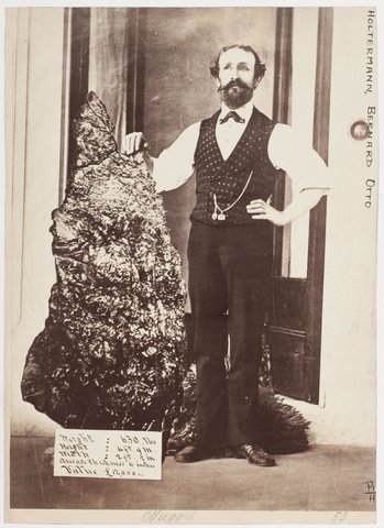 Bernhard Otto Holtermann with 630lb gold from Hill End, 1874–76