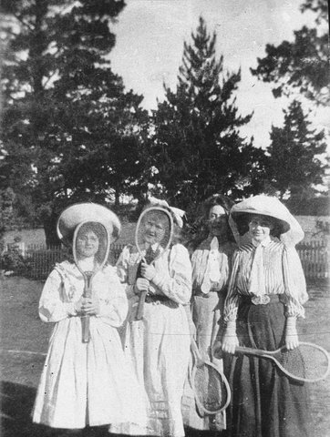 Marg, Maud, Enid and Snowy, Kambala School, Sydney, NSW, ca.1913, photographer unknown, c. 1913