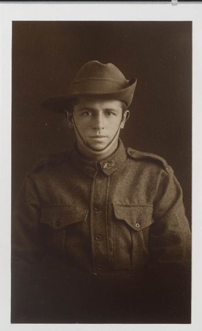 Charlie Hinton, 1918