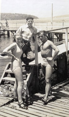 Artist Daryl Lindsay with Ballets russes dancers Betty Souvorova and Alosha, 31 January 1937, Moombara, Sydney - photographer Margaret Allen, later Baroness Gifford