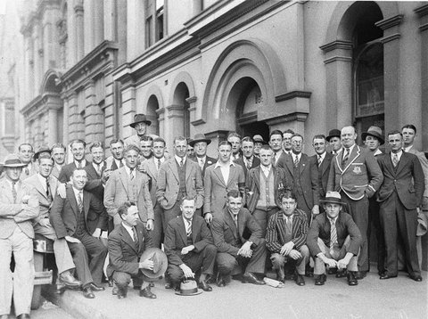 Country Rugby League team outside Rugby League headquarters, c. 1929, by Sam Hood