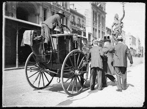 Streetscenes, from Frederick Danvers Power - photonegatives, 1898 - 1926, 1898–1926