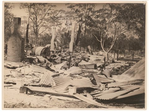 House destroyed by bushfire, New South Wales, late 1920's - photographer Sam Hood, 1920s