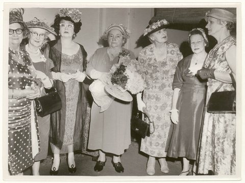 Mrs Inez Louisa Marden of Matraville, fundraiser for the troops during the Zulu, Sudan, Boer and First World Wars honoured by War Widows or nurses, Sydney, ca. 1950 - photographer Sam Hood, c. 1950