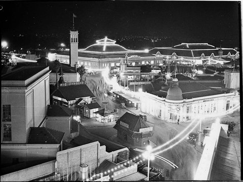 Royal Agricultural Show, Sydney, 1937 - photographer Sam Hood