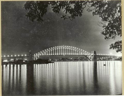 Sydney Harbour Bridge at night, Mar 1962 - unknown photographer for Walkabout magazine