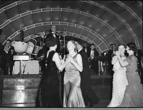 2CH Old Time Dance at Trocadero, October 1937