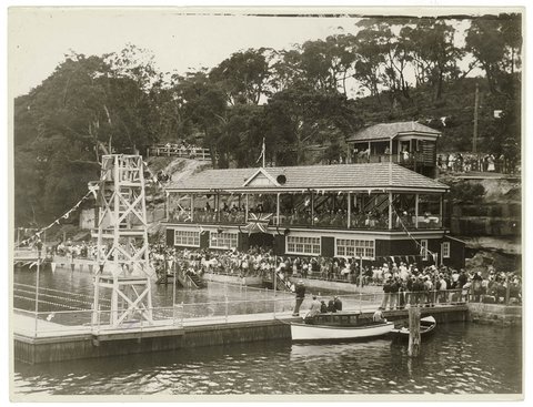 Swimming carnival, Roseville Baths, c. 1930s, by Sam Hood
