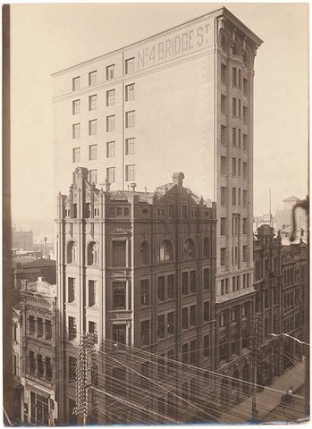 Corner Bridge and George Sts, Sydney, c. 1915, by Sam Hood