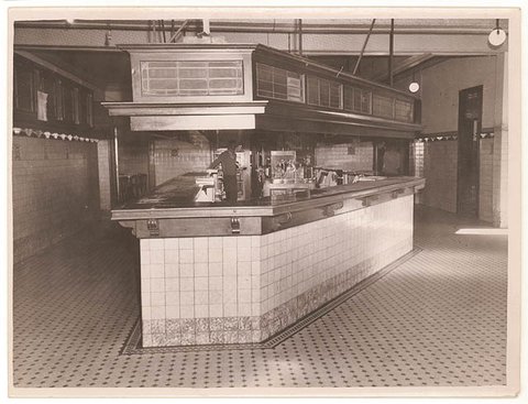 Public bar, c. 1930s, by Sam Hood, 1925–55