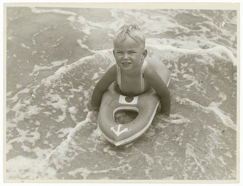 David Cant, aged 3, Nielsen Park, Sydney, n.d. - Sam Hood, 1930s