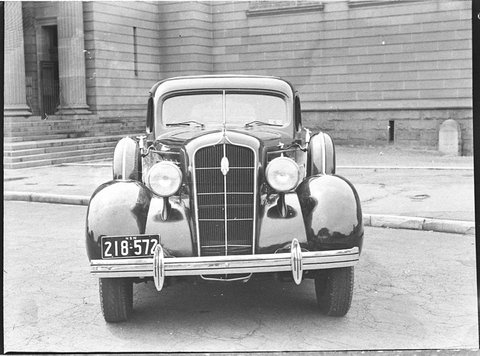 1935 Plymouth sedan, Art Gallery of New South Wales, Sydney, February 1937 - Sam Hood, 1935–37