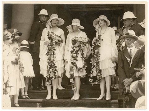 Wedding, St James' Church, Sydney, in the 1920s - Sam Hood
