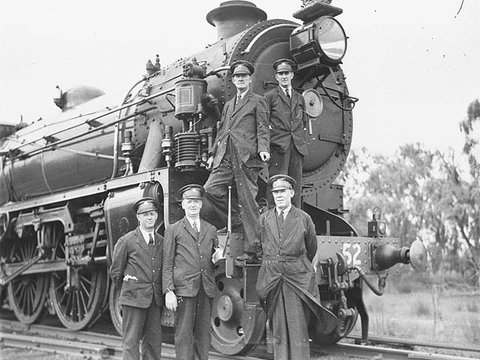 Crew of the royal train for the Duke of Gloucester and 36 class locomotive, Orange, 27 November 1934 - Sam Hood